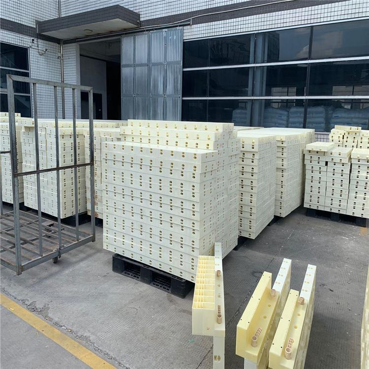 �����ܸ�ģ�峧��